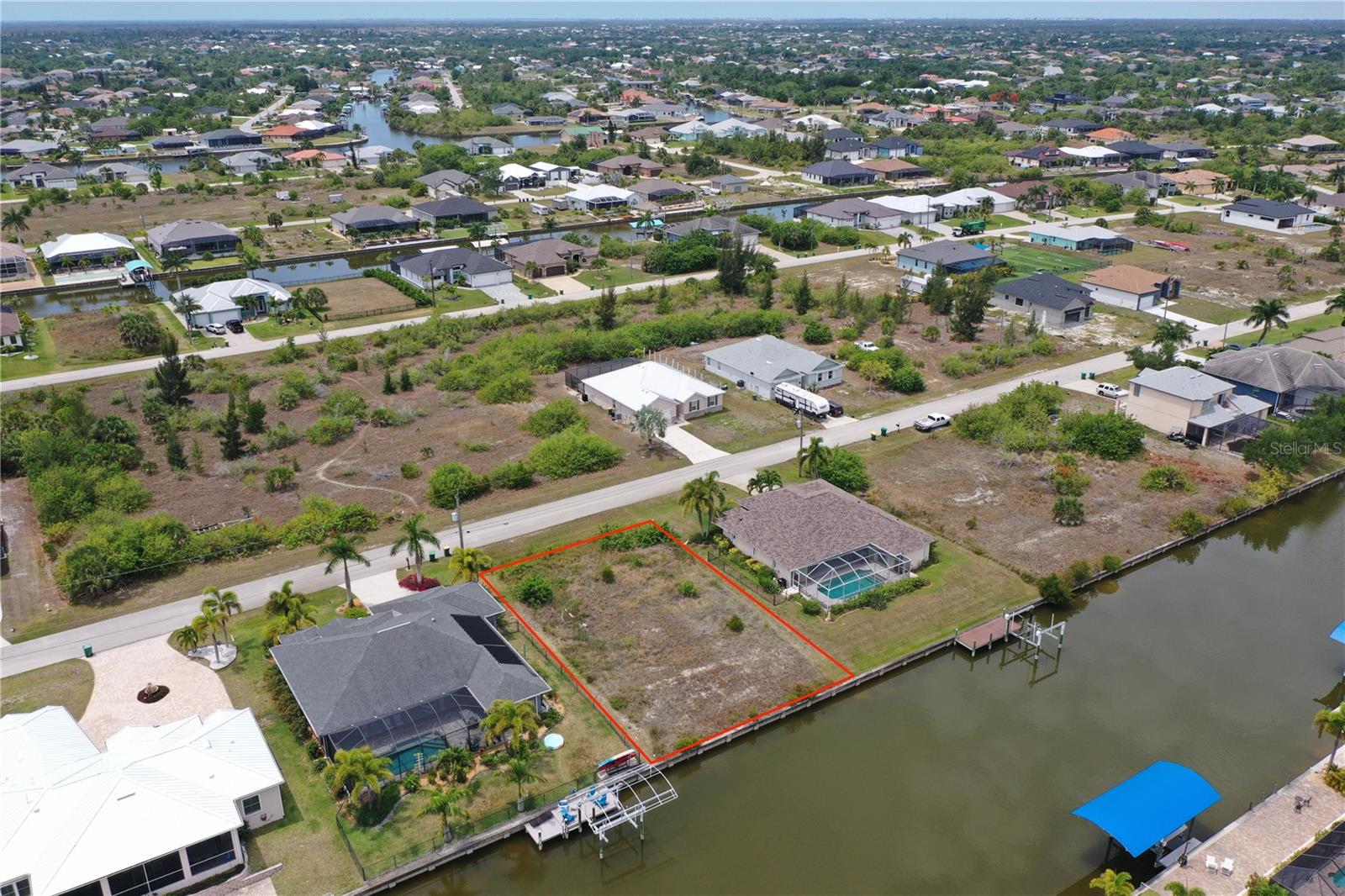 PORT CHARLOTTE SEC 093 - Land