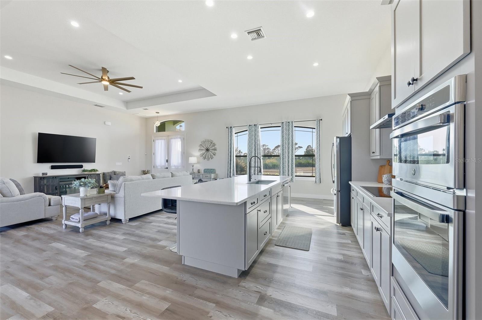 ROTONDA SANDS - Residential