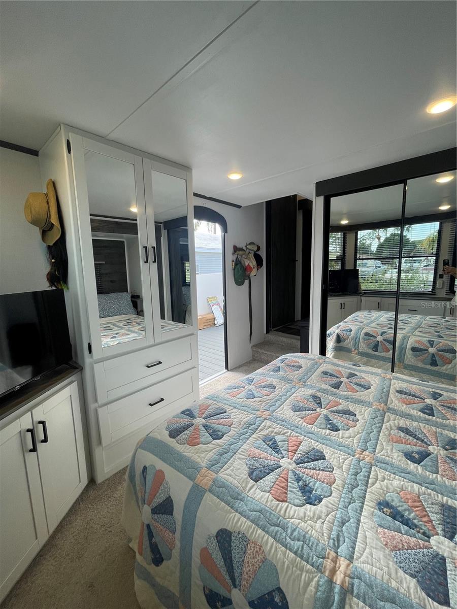 KOVE ESTATES COOP - Residential