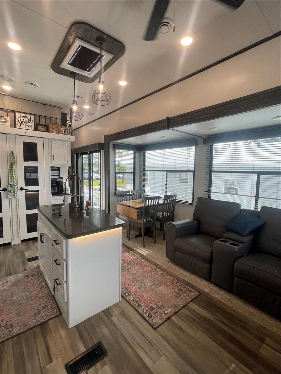 KOVE ESTATES COOP - Residential