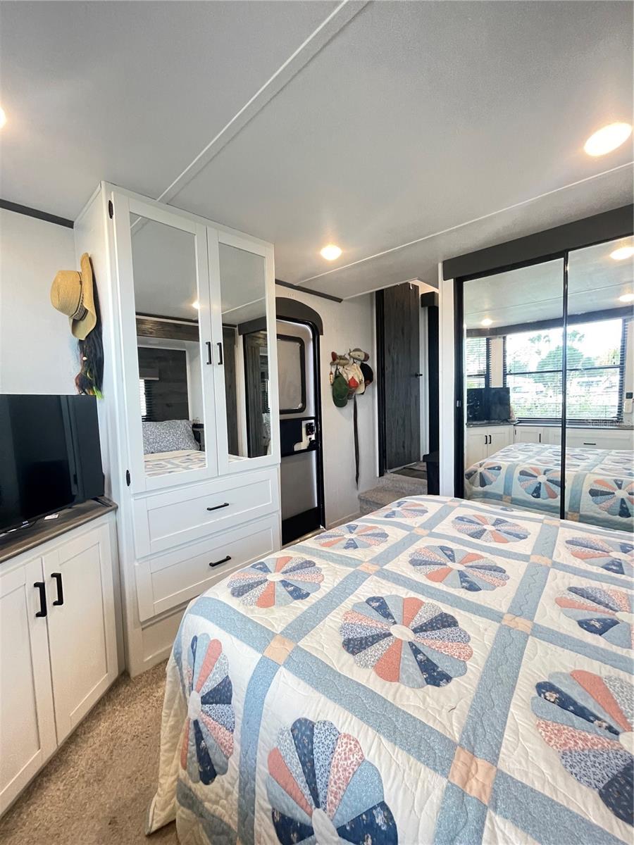 KOVE ESTATES COOP - Residential