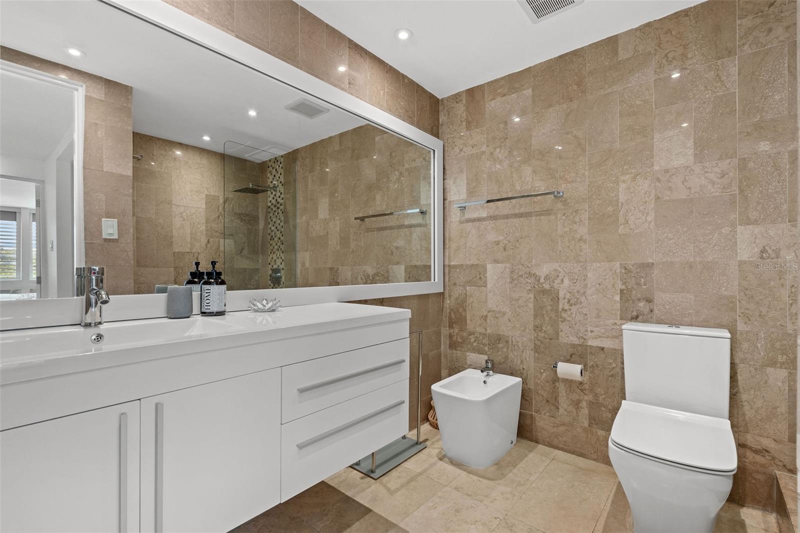 OCEAN PARK - Residential