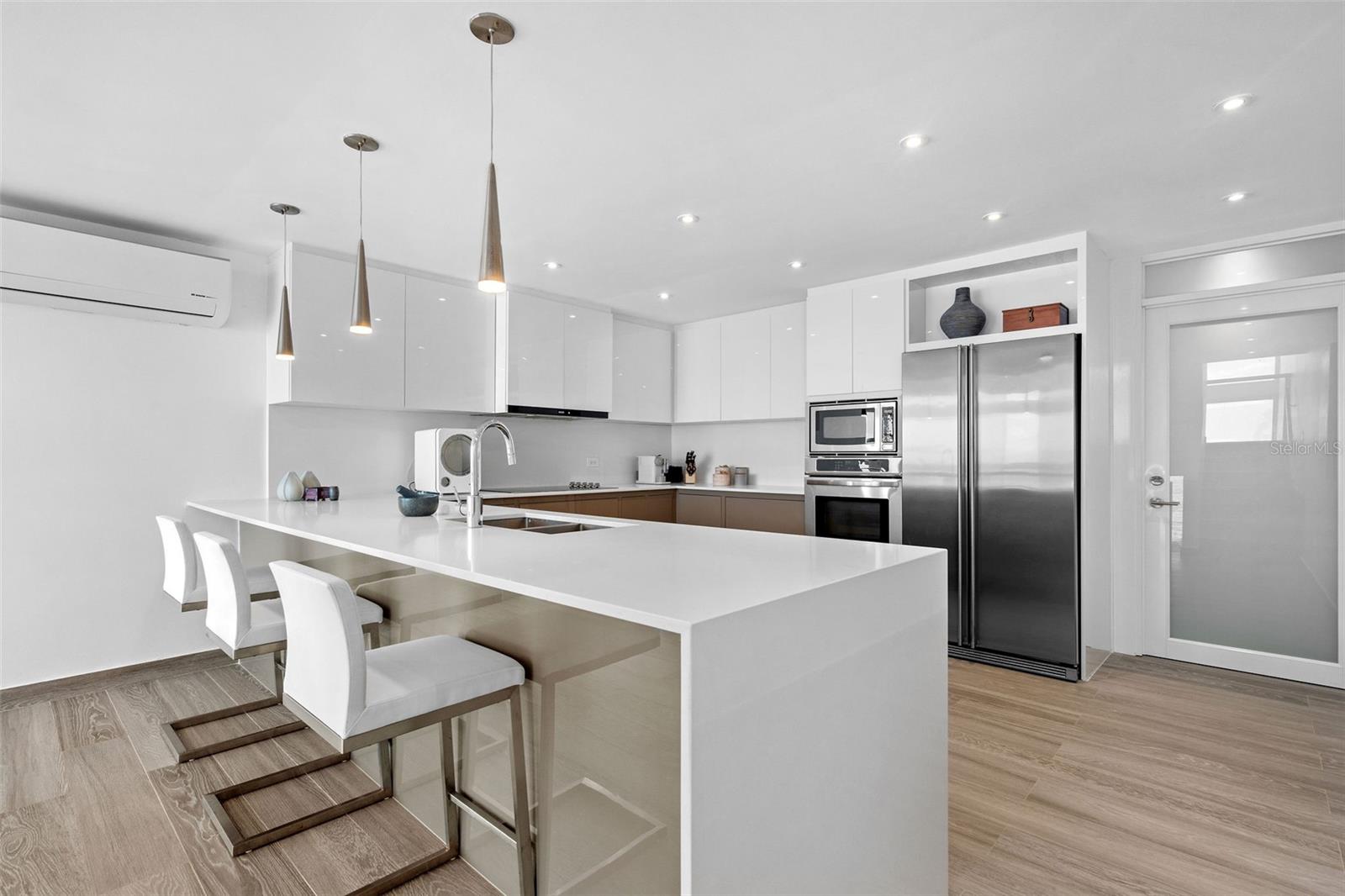 OCEAN PARK - Residential