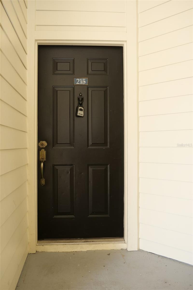 413 SUMMIT RIDGE PLACE 215