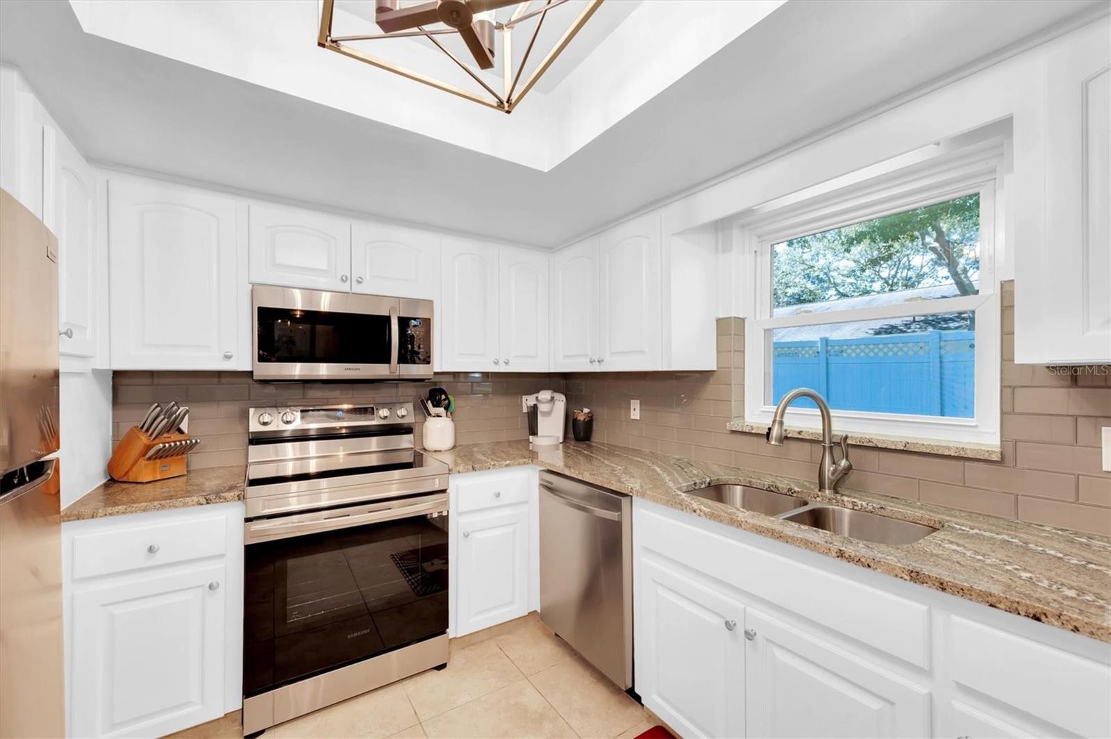 ROTHMOOR ESTATES CONDO - Residential