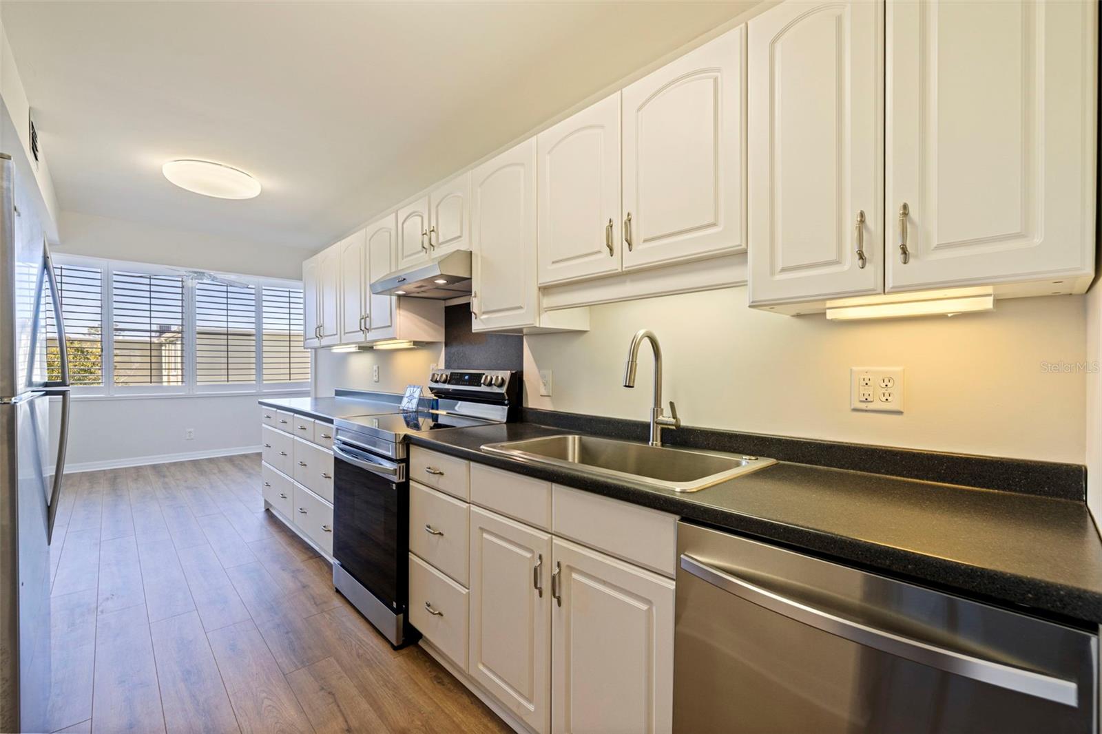 WINSTON PARK NORTHEAST - Residential