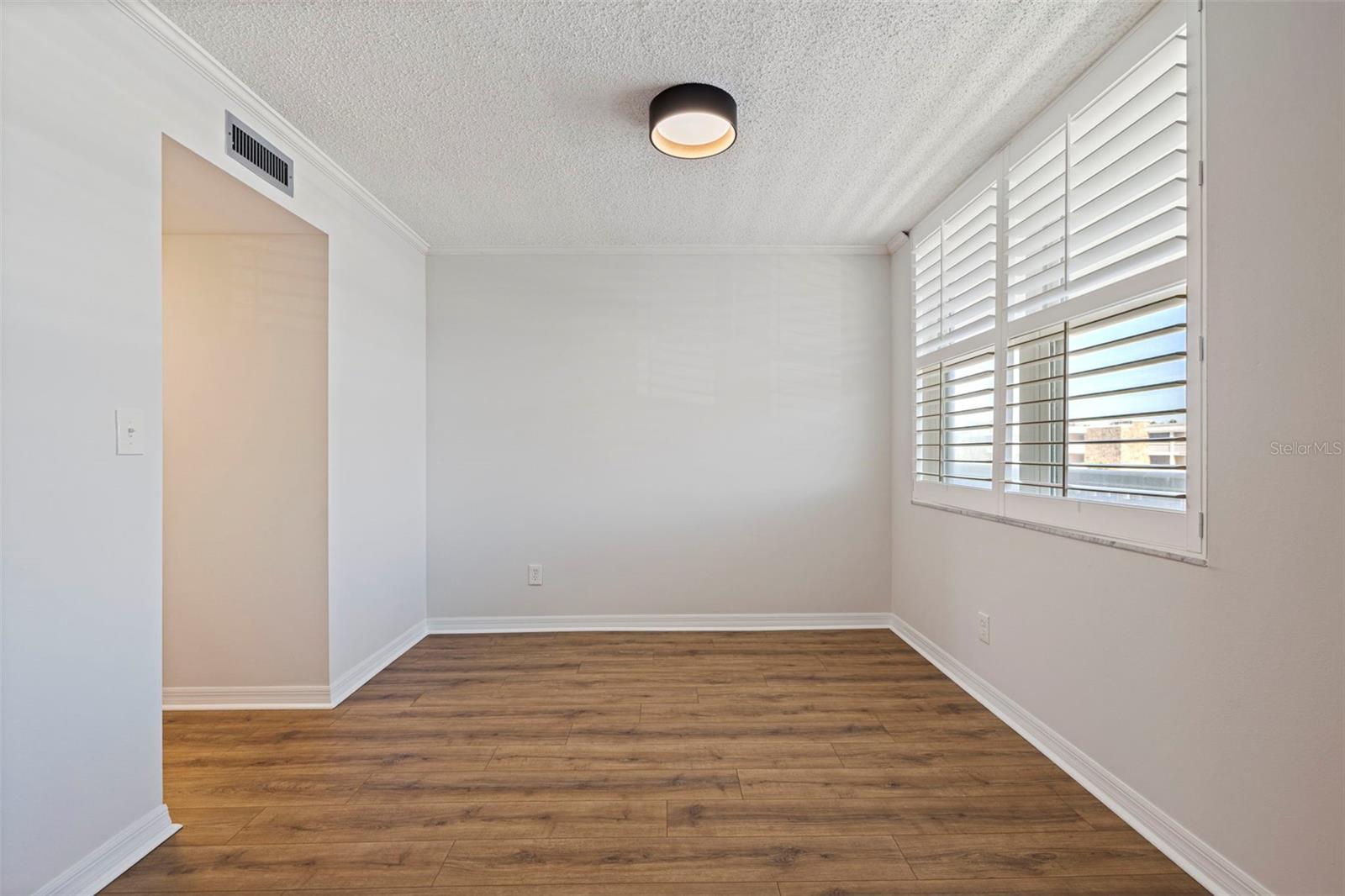 WINSTON PARK NORTHEAST - Residential