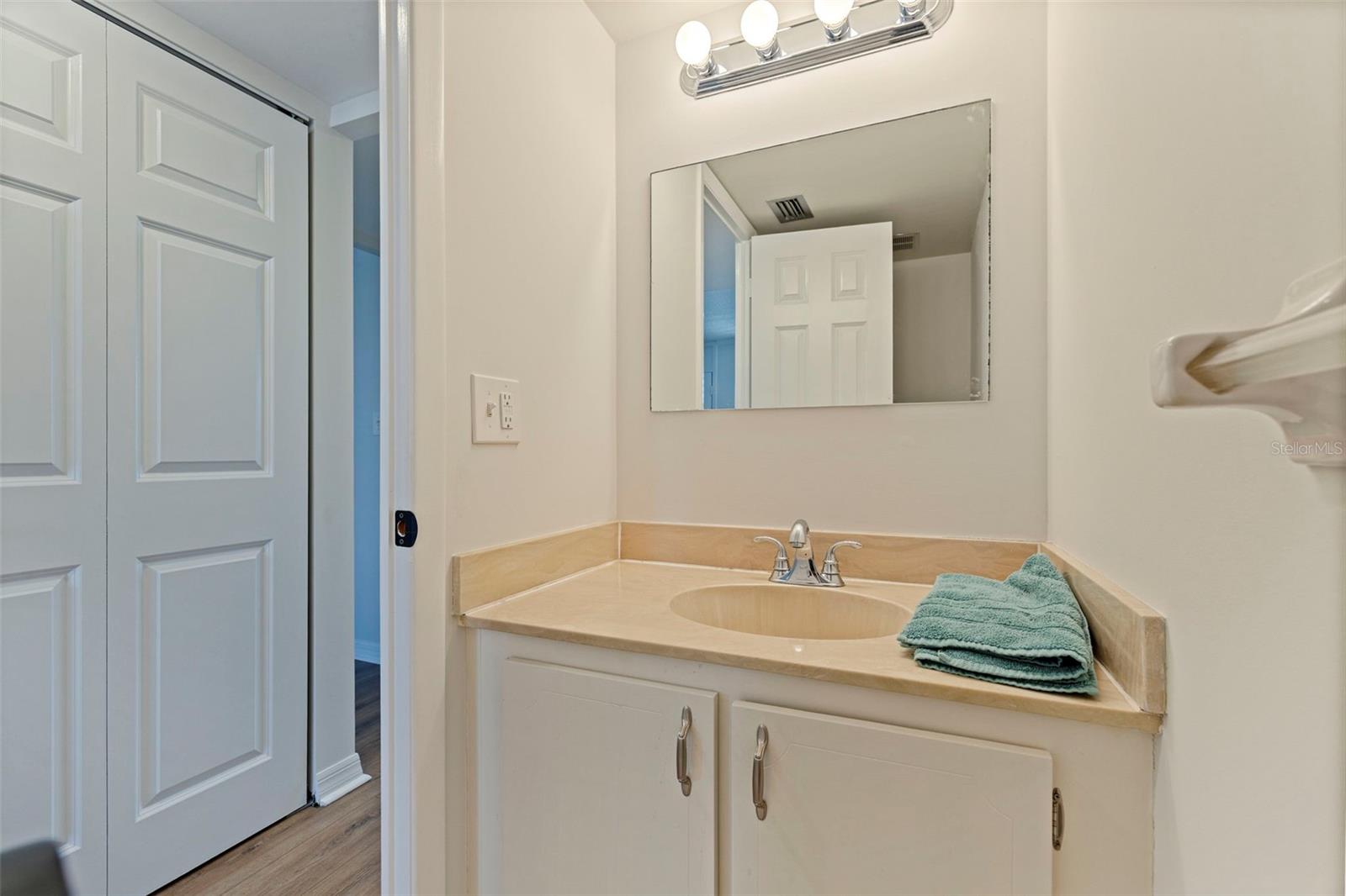 WINSTON PARK NORTHEAST - Residential