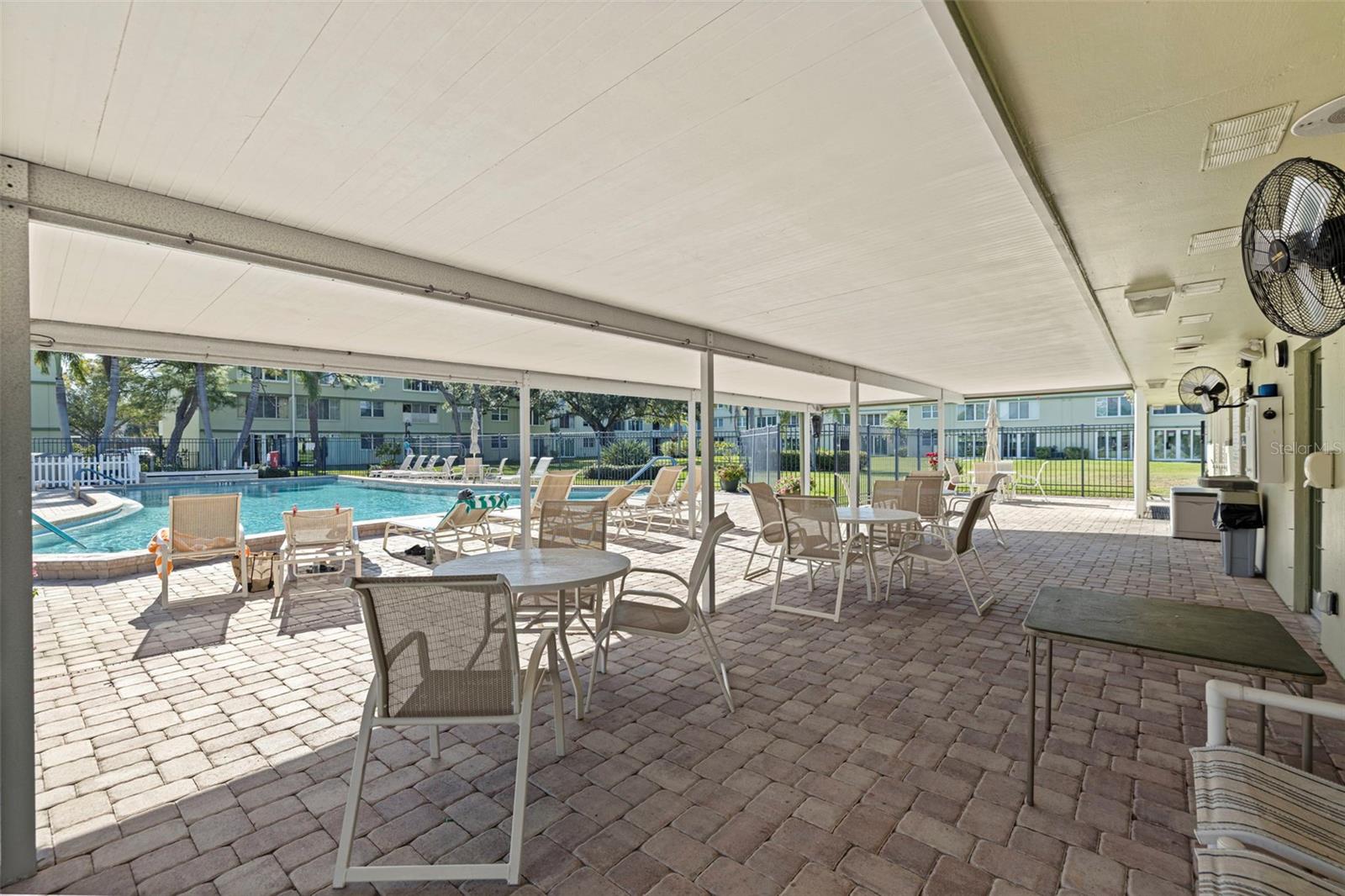 WINSTON PARK NORTHEAST - Residential