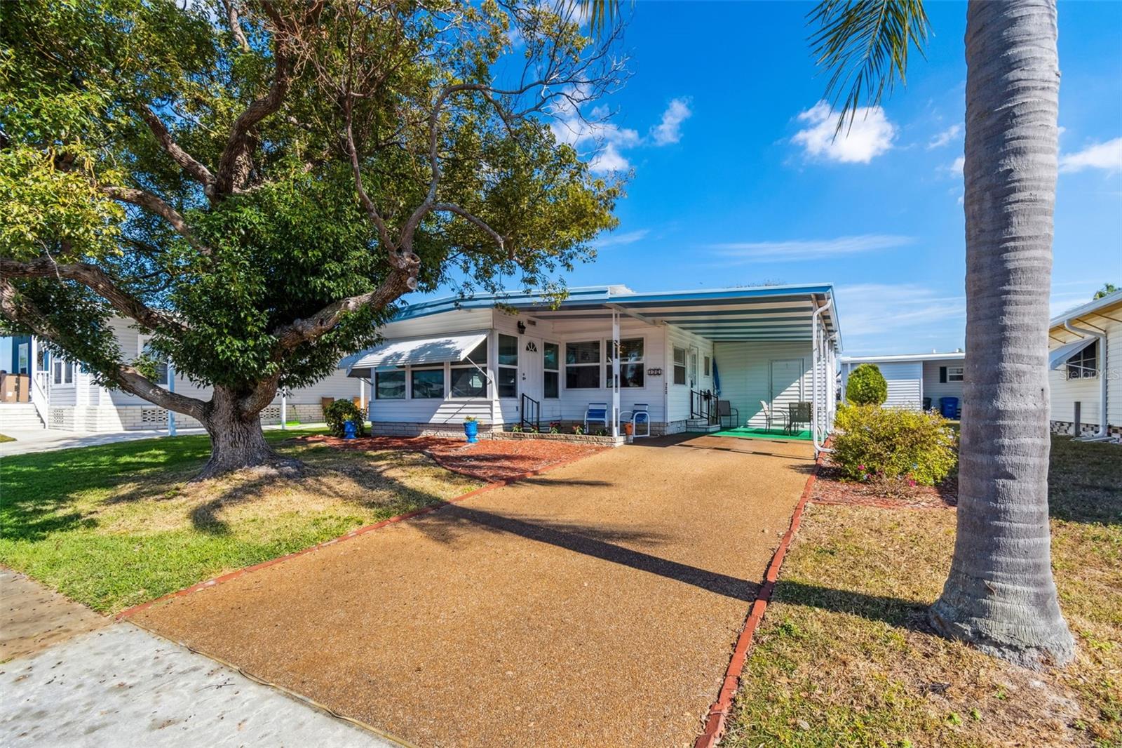 FAIRWAY VILLAGE MOBILE HOME PARK UNREC - Residential