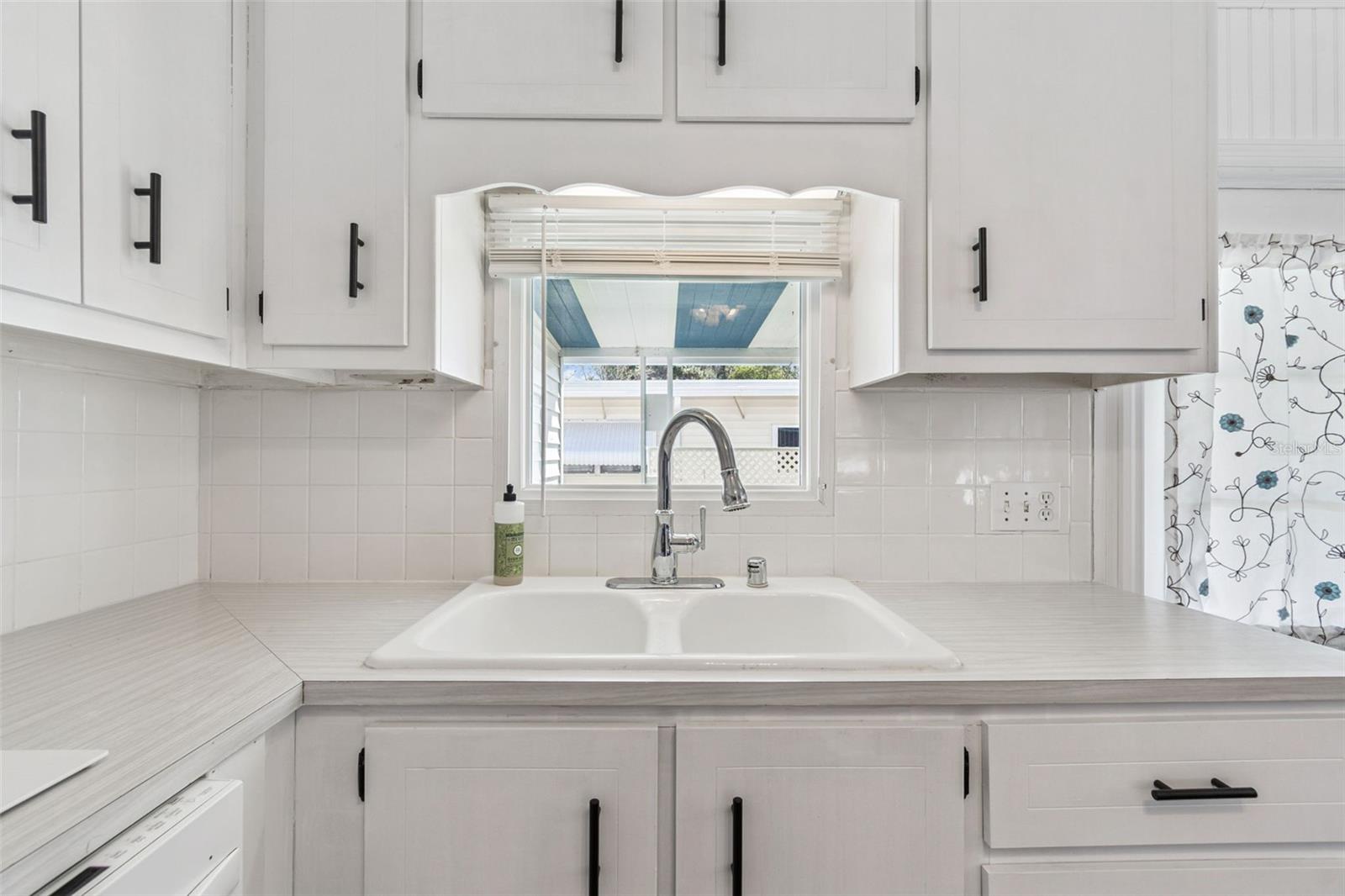 FAIRWAY VILLAGE MOBILE HOME PARK UNREC - Residential