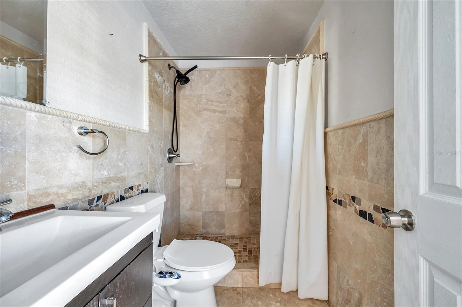 WATERSIDE AT COQUINA KEY SOUTH - Residential