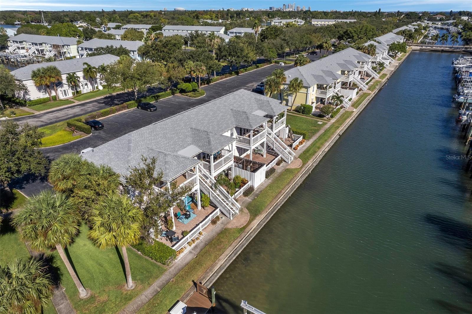 WATERSIDE AT COQUINA KEY SOUTH - Residential