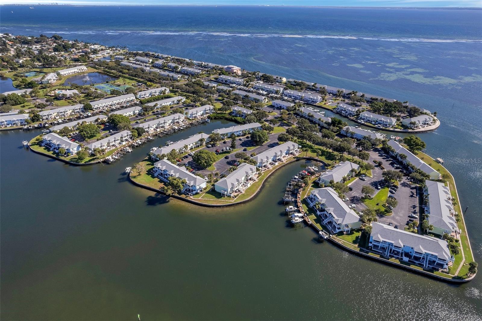 WATERSIDE AT COQUINA KEY SOUTH - Residential