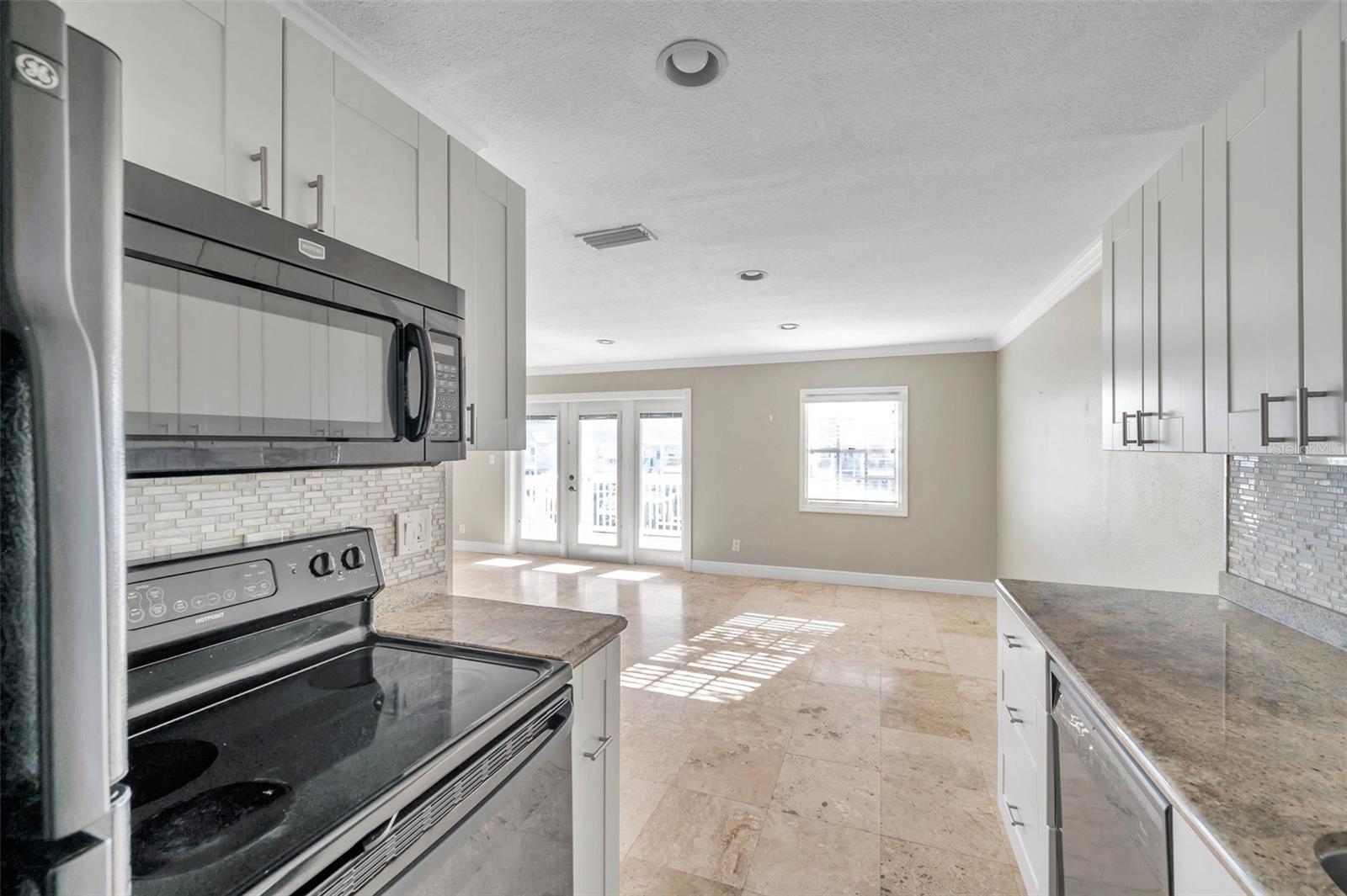 WATERSIDE AT COQUINA KEY SOUTH - Residential