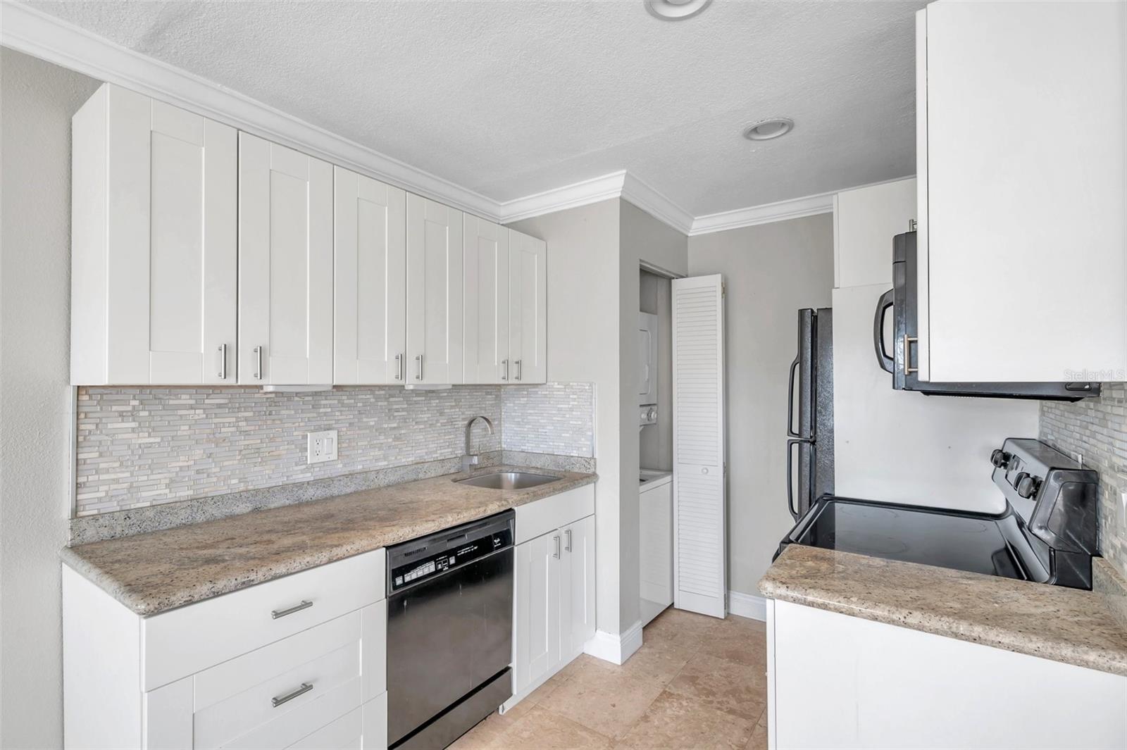 WATERSIDE AT COQUINA KEY SOUTH - Residential