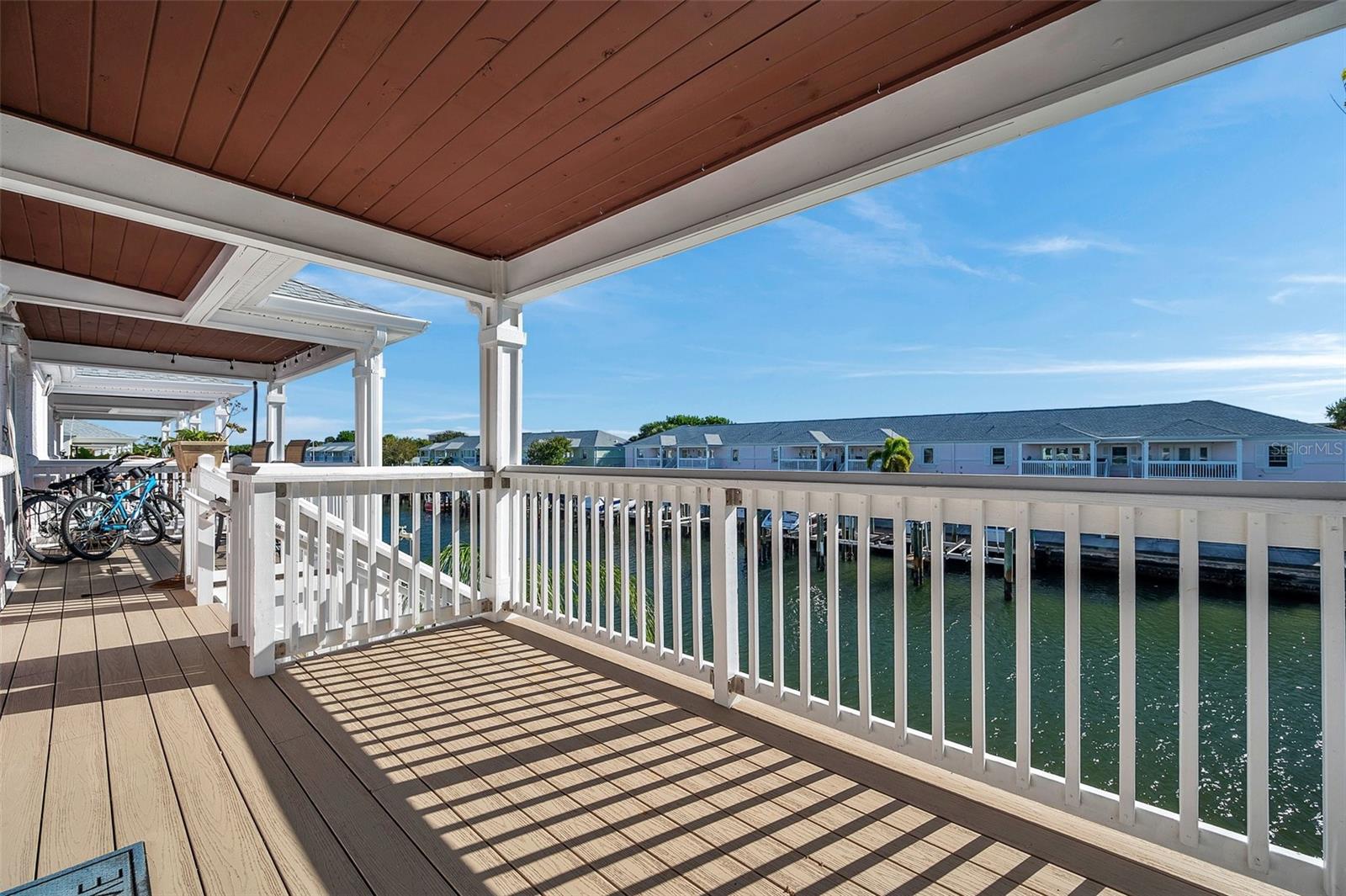WATERSIDE AT COQUINA KEY SOUTH - Residential