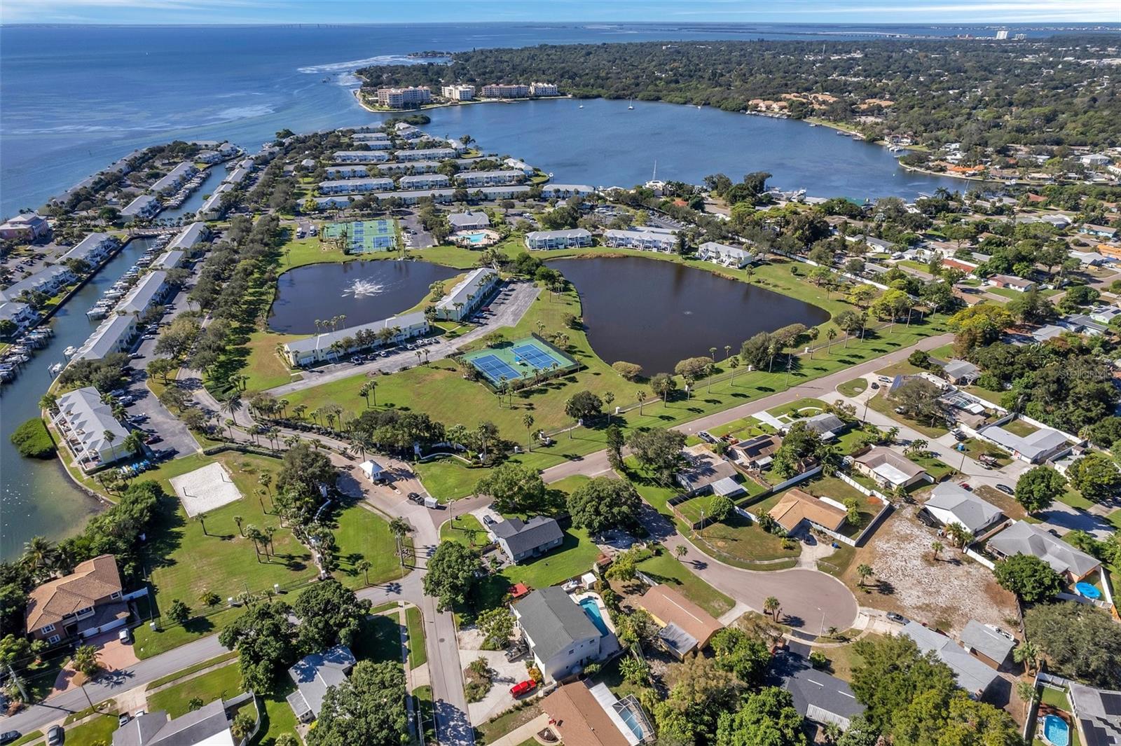WATERSIDE AT COQUINA KEY SOUTH - Residential