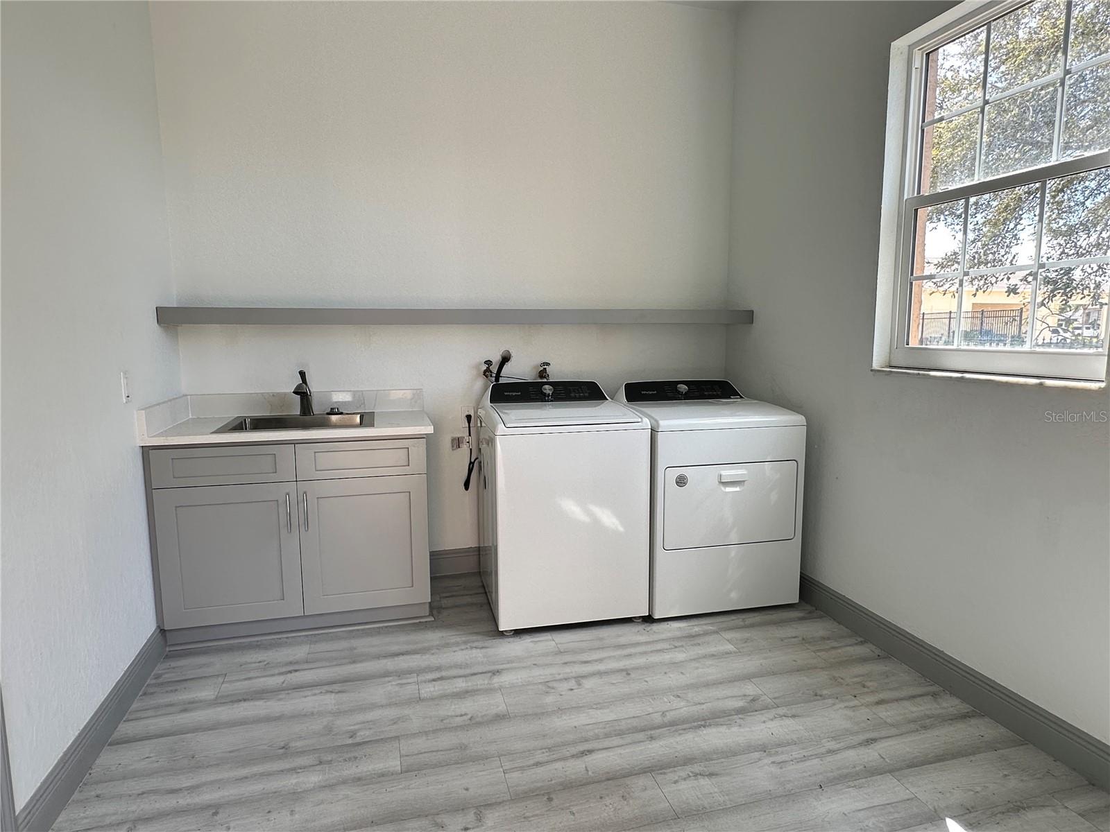 MT OLIVE SHORES NORTH ADD 04 - Residential