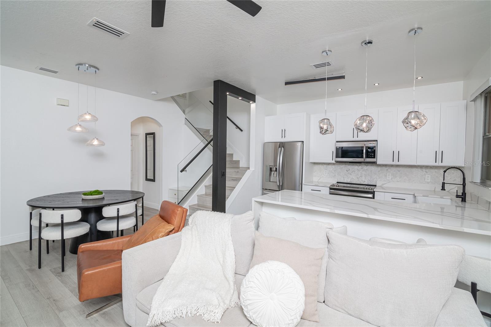 REGAL PALMS AT HIGHLAND RESERVE PH 04 - Residential