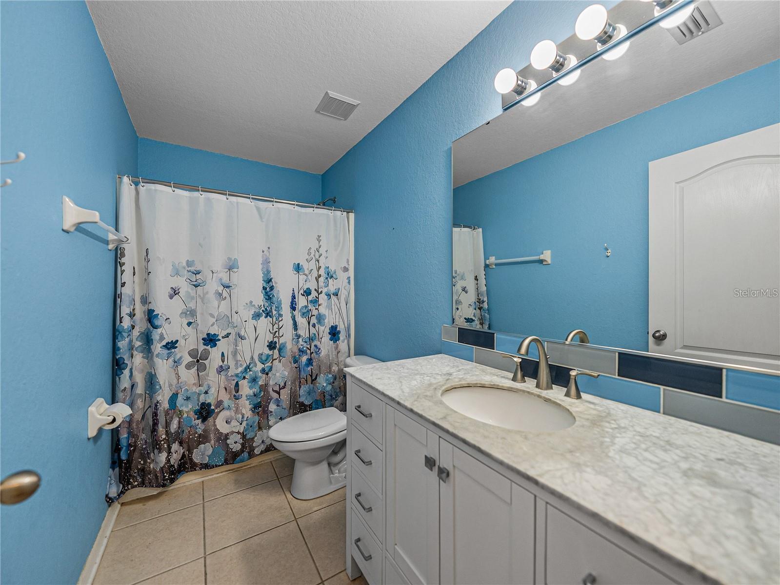 FORT SOCRUM VILLAGE - Residential Lease