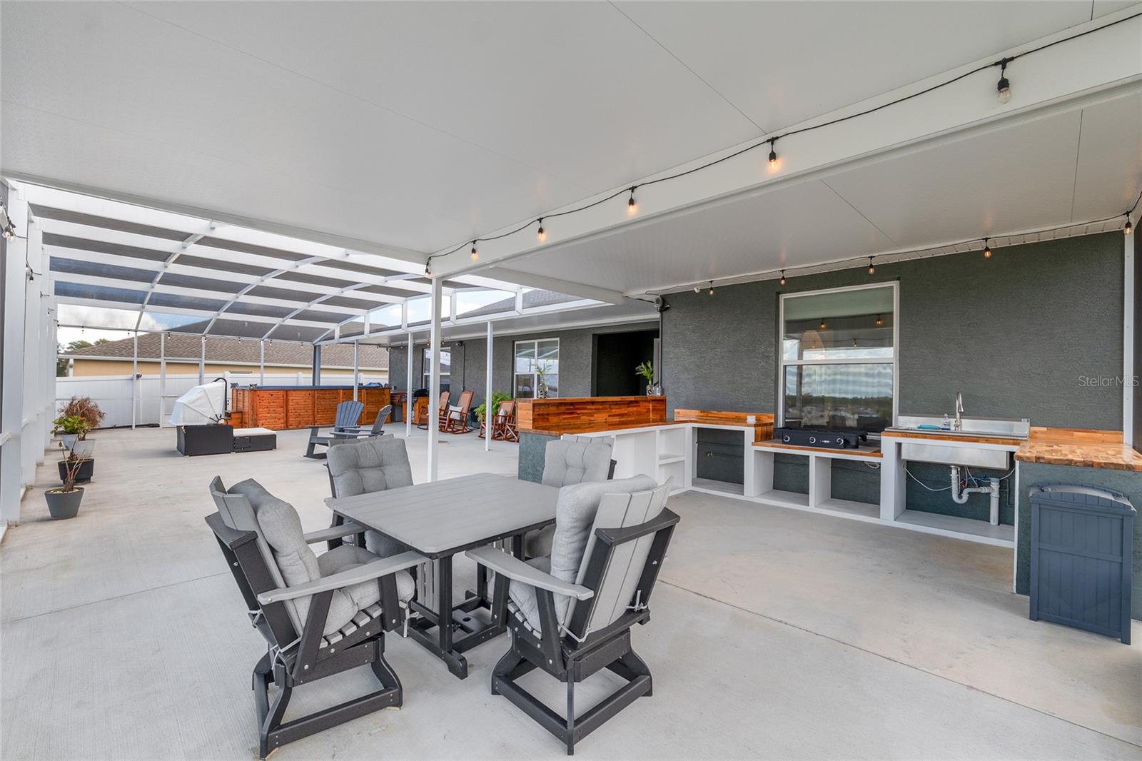 OCALA WATERWAY ESTATES - Residential