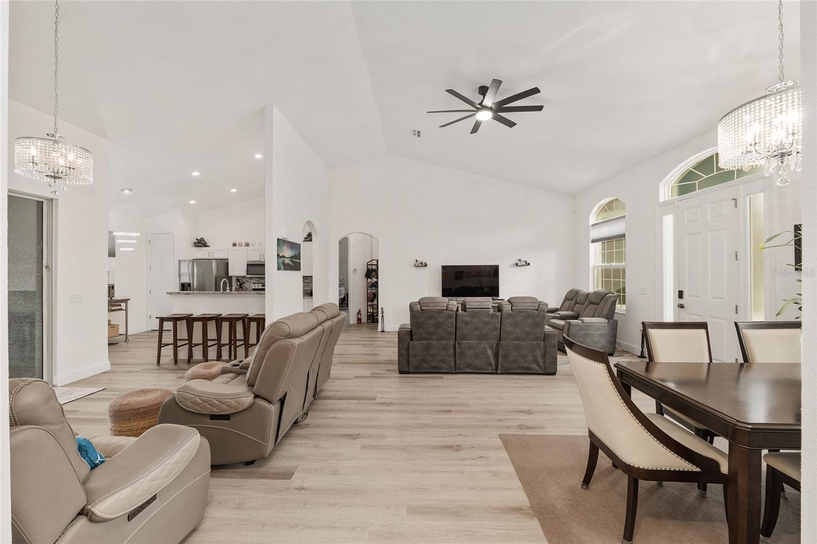 OCALA WATERWAY ESTATES - Residential