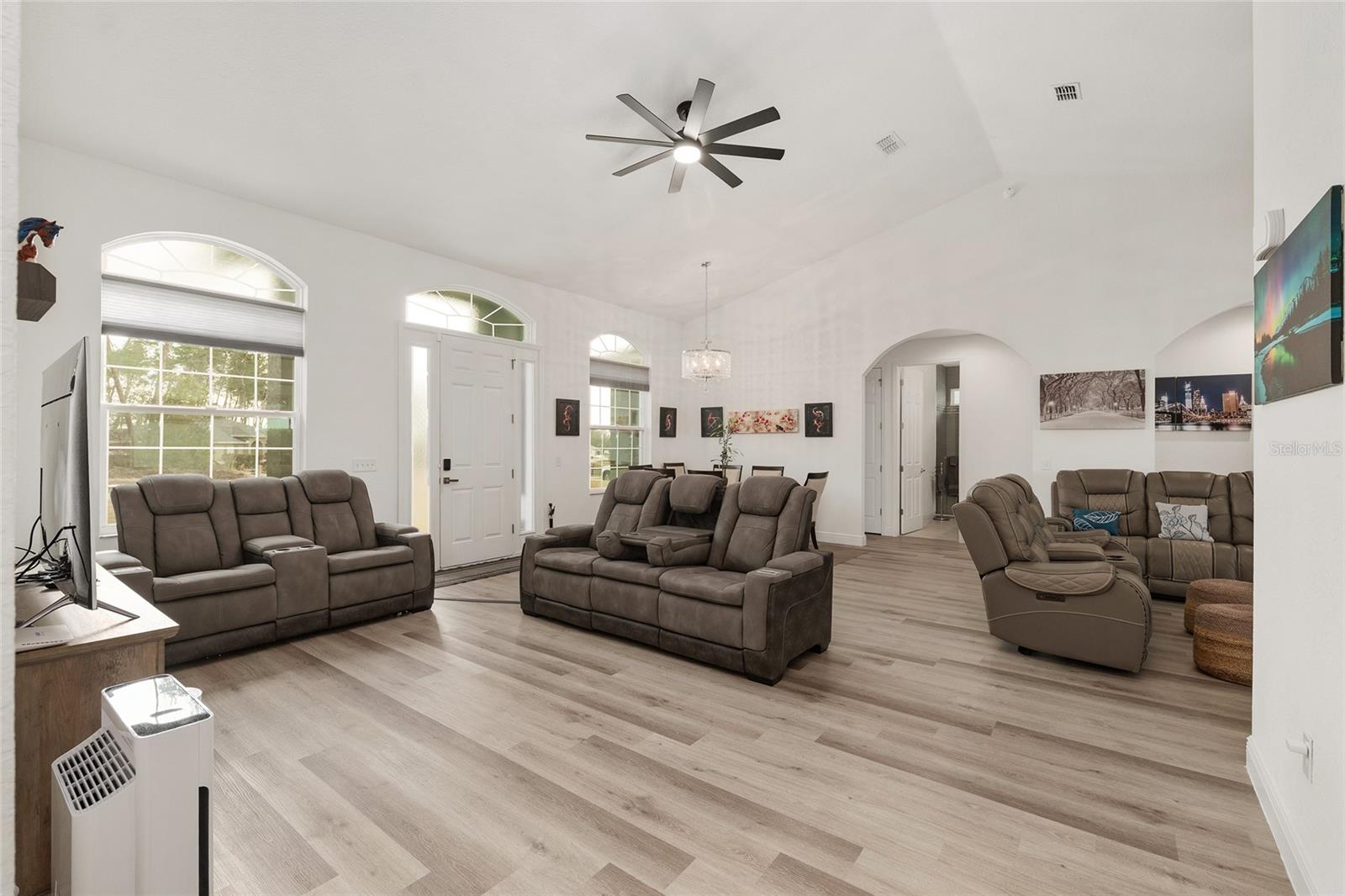 OCALA WATERWAY ESTATES - Residential