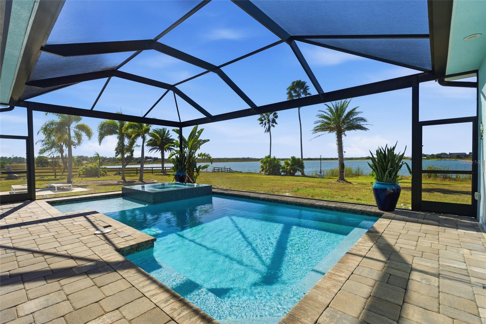 ACREAGE - Residential