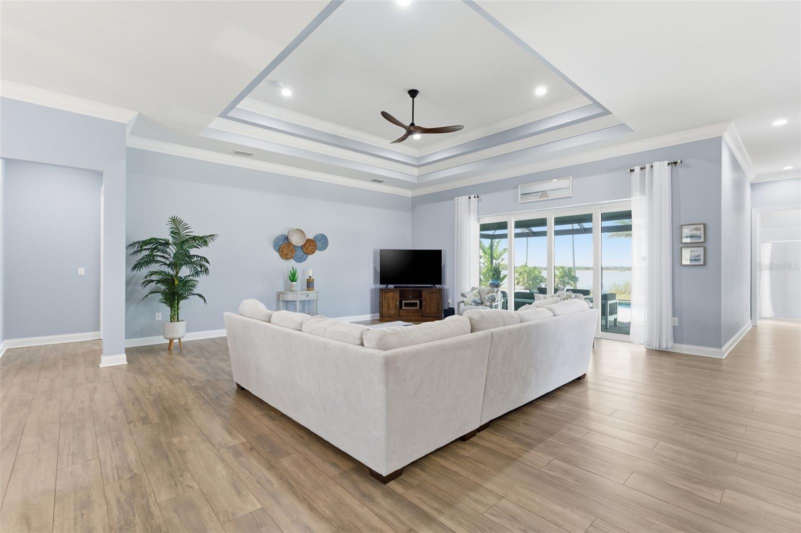 ACREAGE - Residential