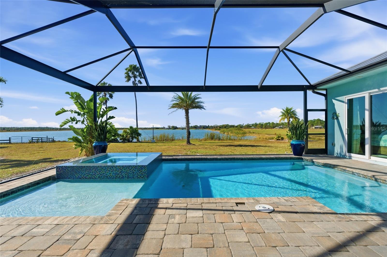 ACREAGE - Residential