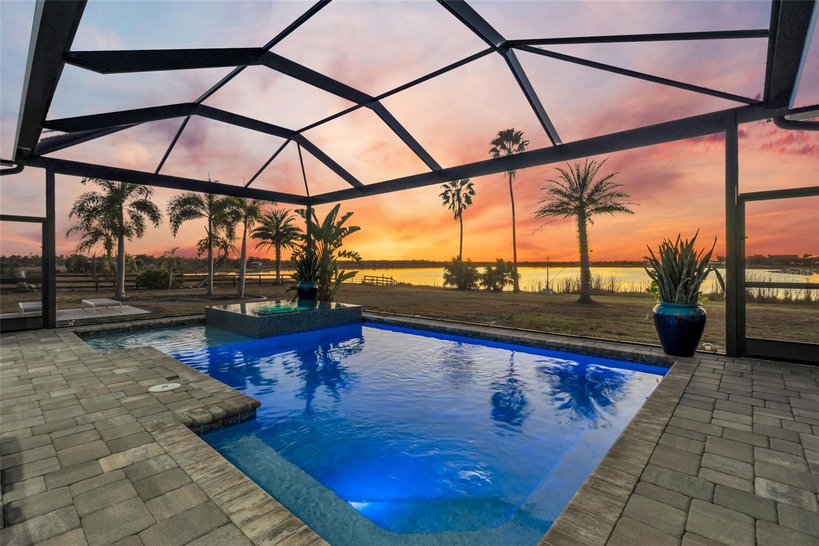 ACREAGE - Residential