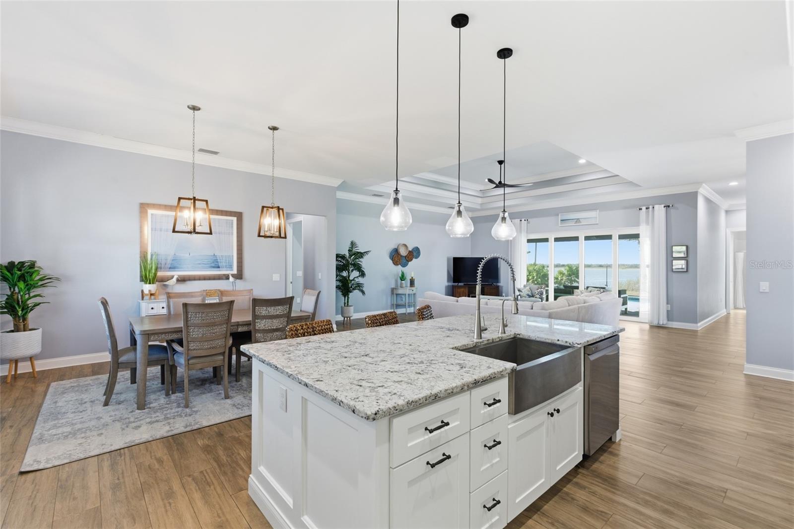 ACREAGE - Residential