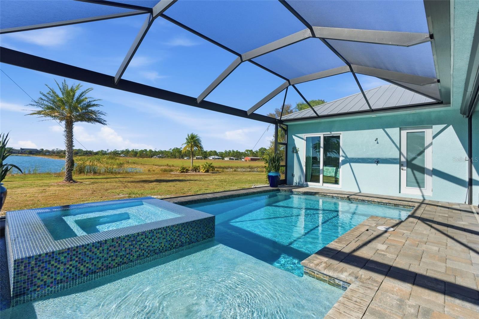 ACREAGE - Residential