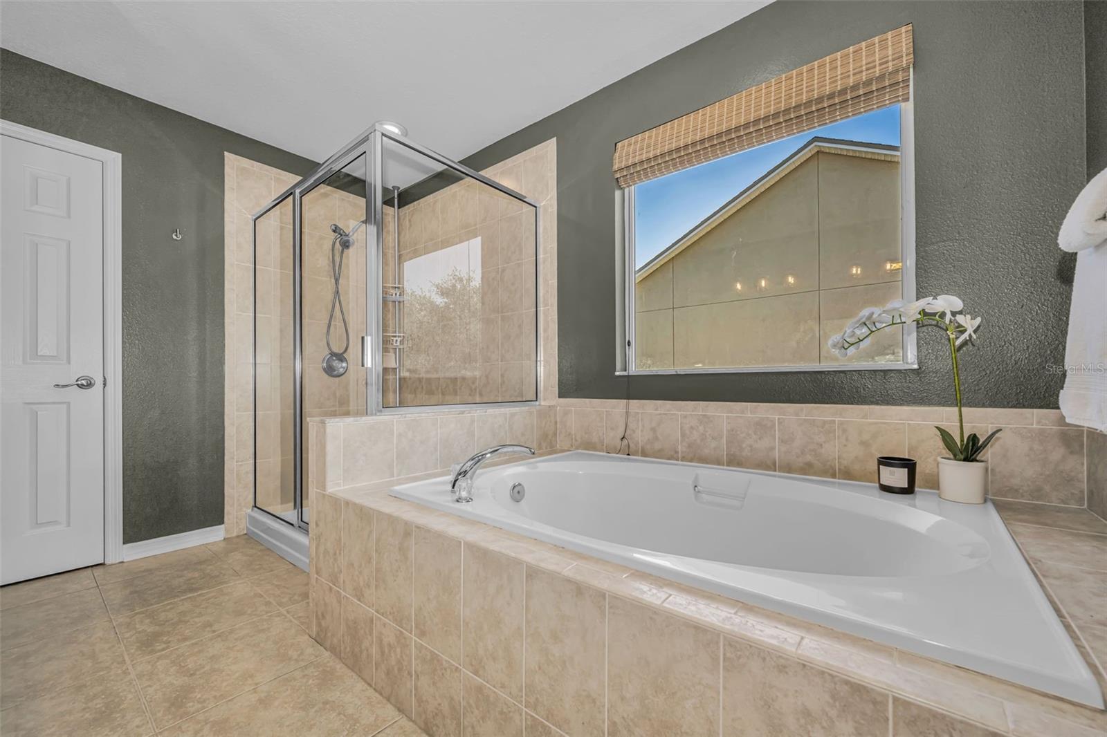 WATSON GLEN PH 02 - Residential