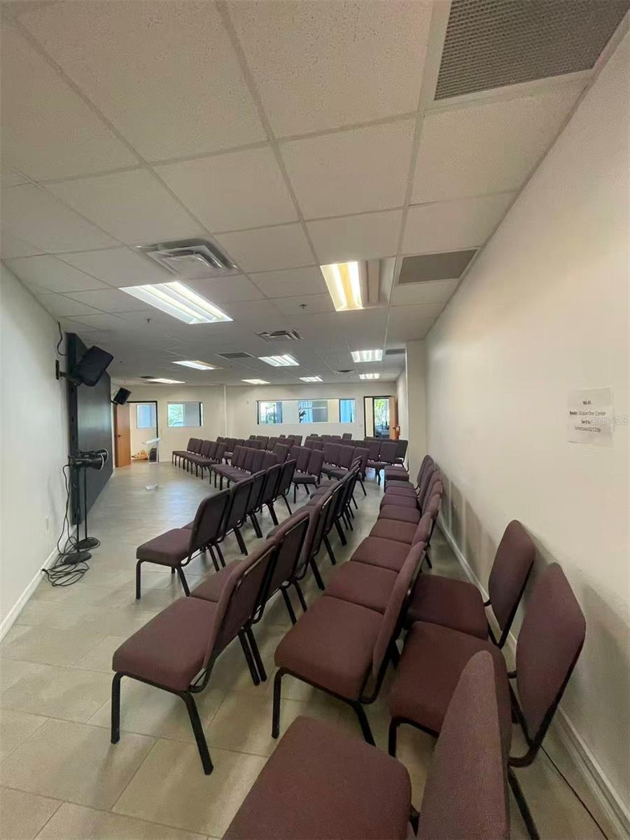 DREWTINA COMMERCE CENTER - Commercial Sale