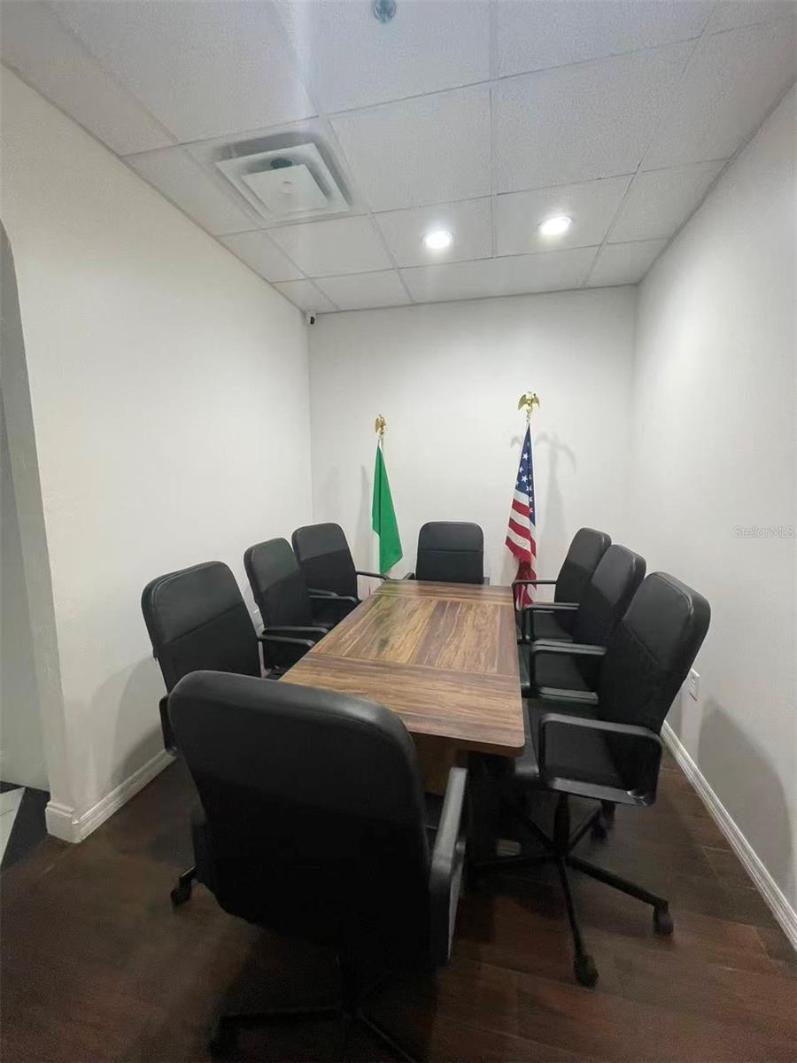 DREWTINA COMMERCE CENTER - Commercial Sale