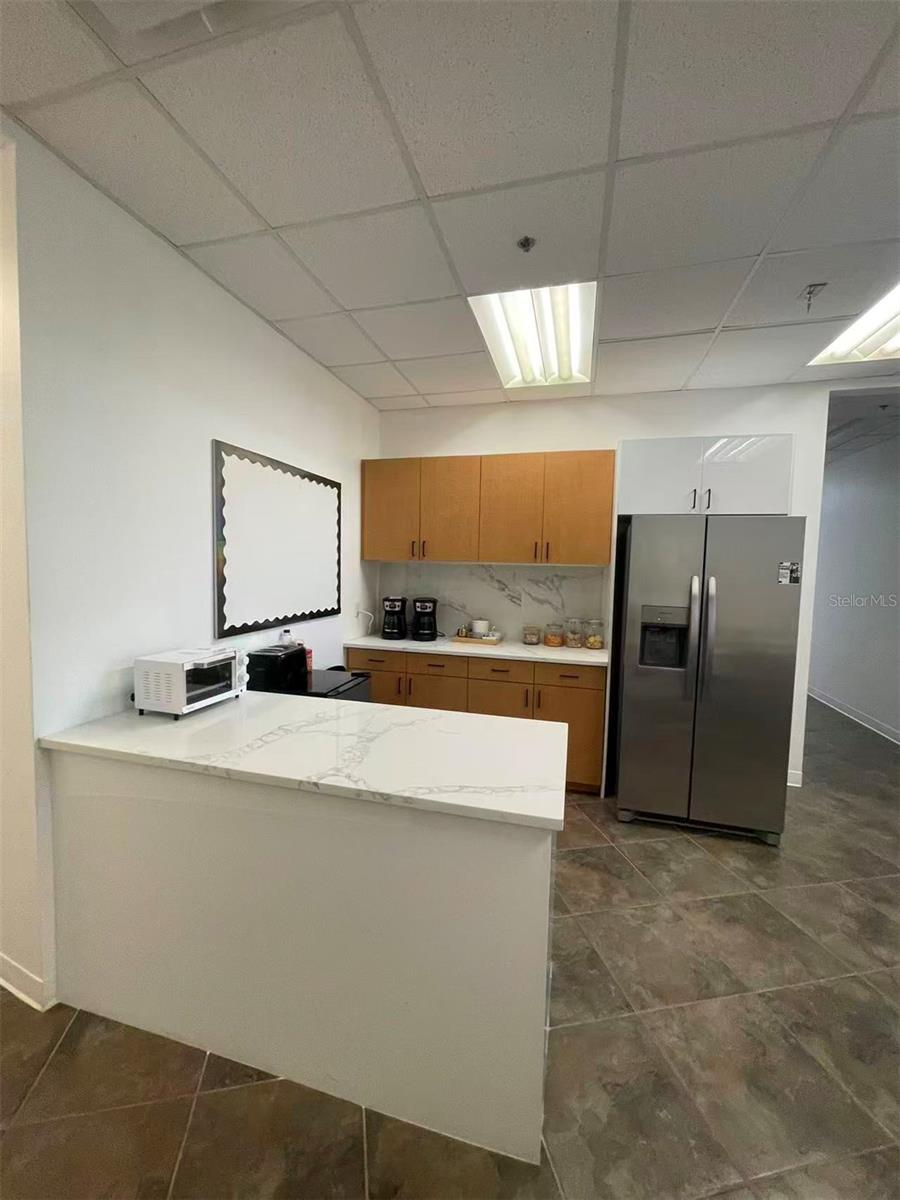 DREWTINA COMMERCE CENTER - Commercial Sale