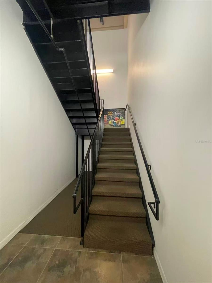 DREWTINA COMMERCE CENTER - Commercial Sale