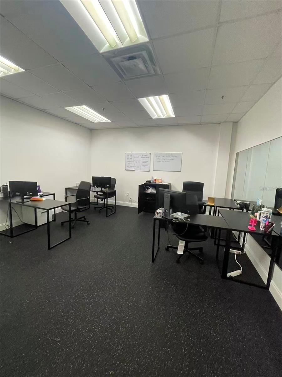 DREWTINA COMMERCE CENTER - Commercial Sale