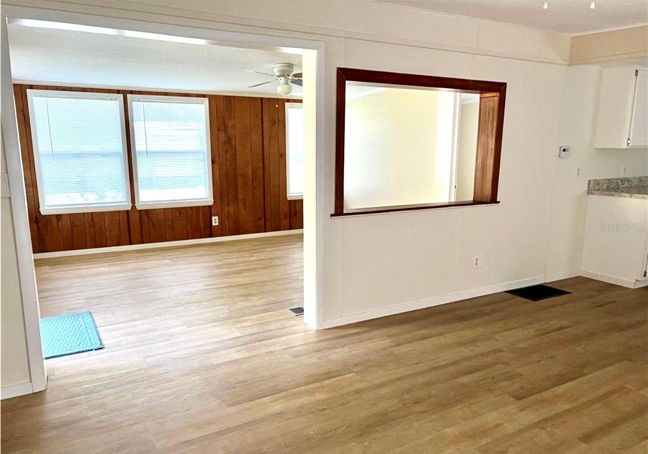 VILLA TERRACE UN #11 - Residential