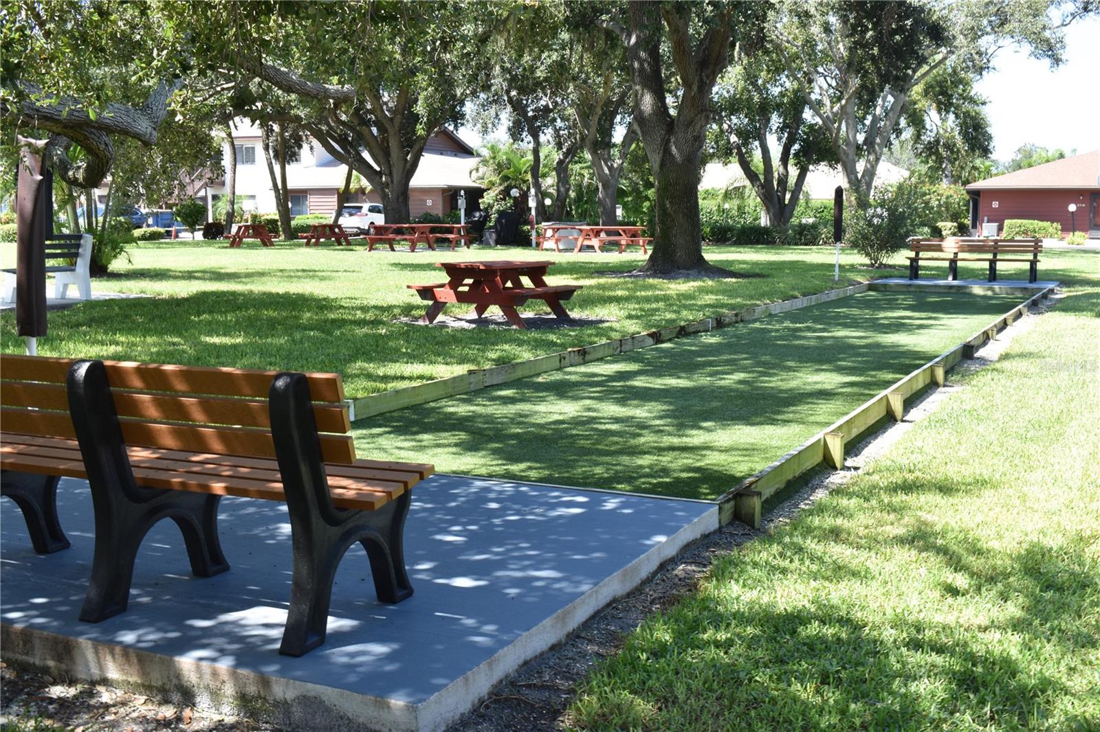 COUNTRY VILLAGE SEC 3 - Residential