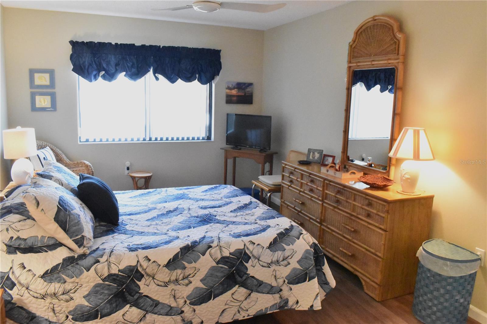 COUNTRY VILLAGE SEC 3 - Residential