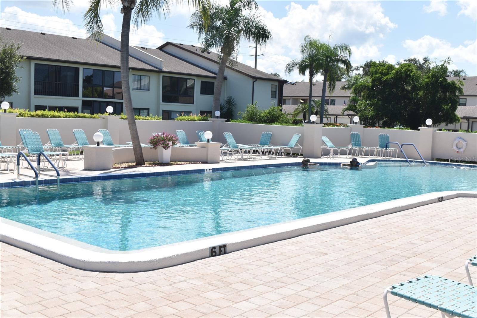 COUNTRY VILLAGE SEC 3 - Residential