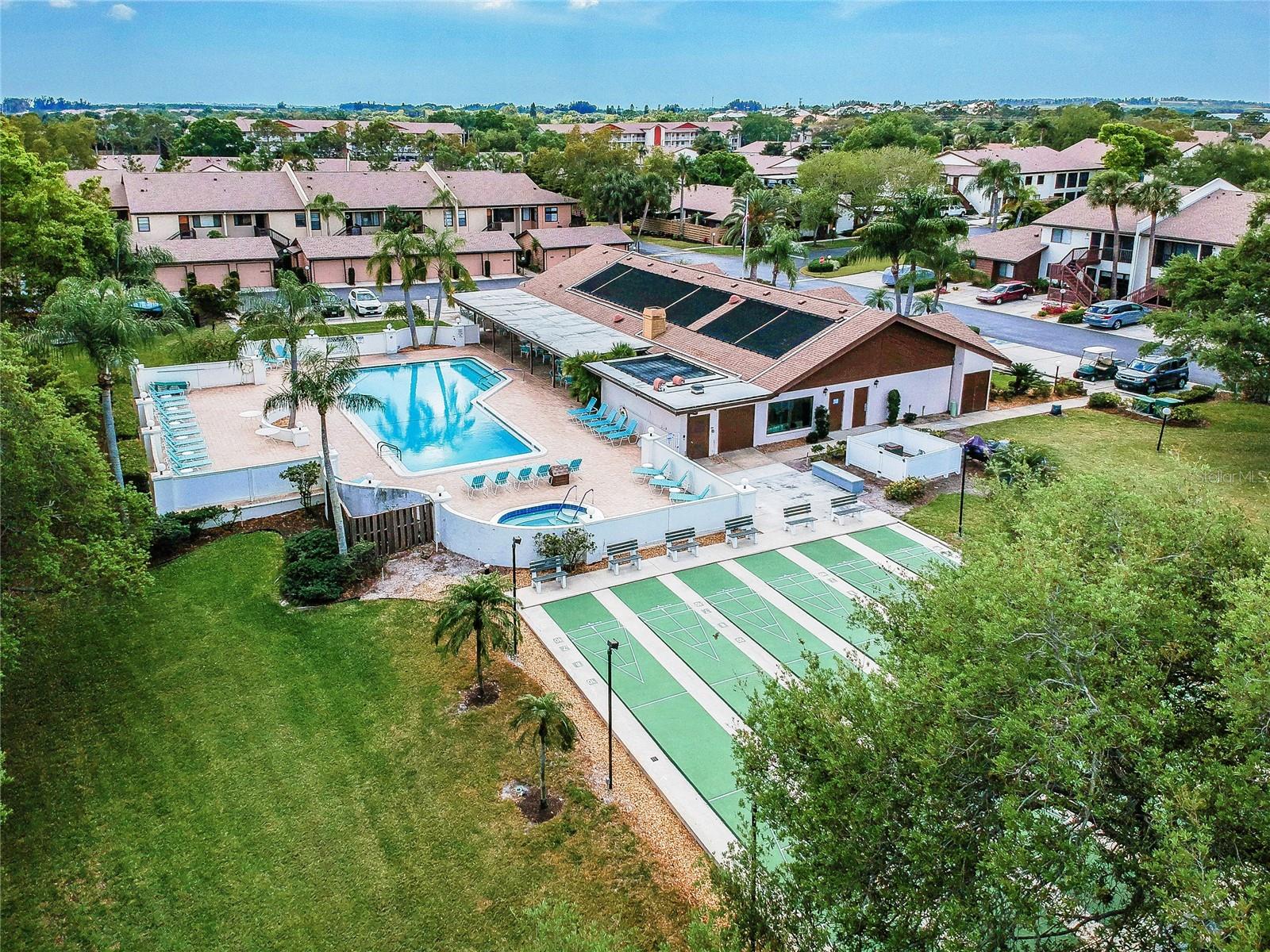 COUNTRY VILLAGE SEC 3 - Residential