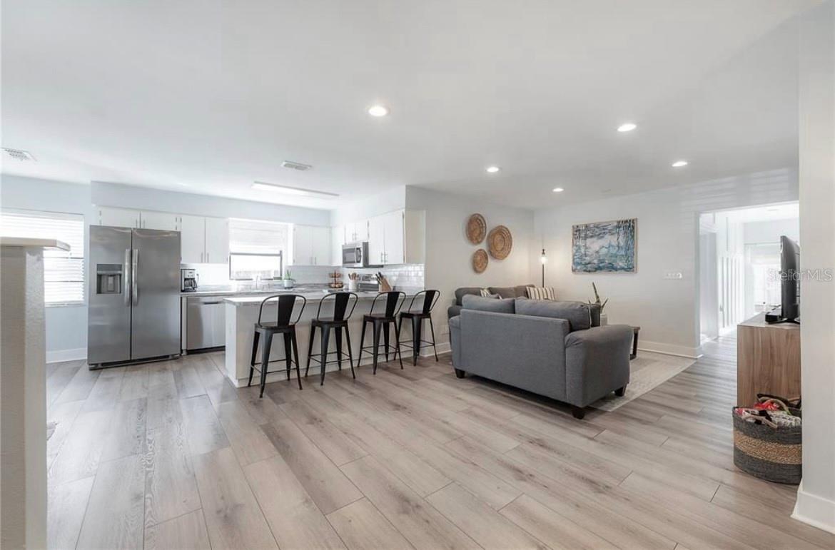 BENJAMINS 4TH ADD - Residential Lease