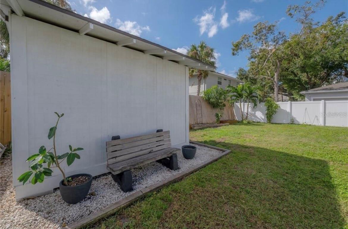 BENJAMINS 4TH ADD - Residential Lease