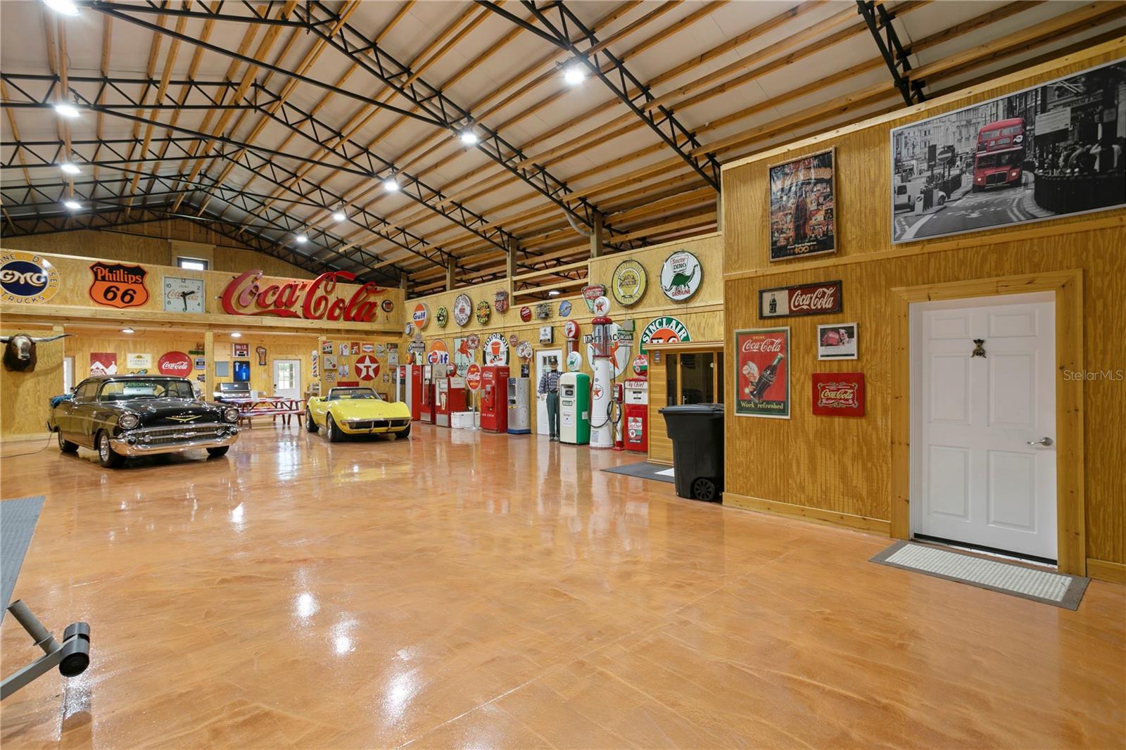 HARRELL ESTATES - Residential