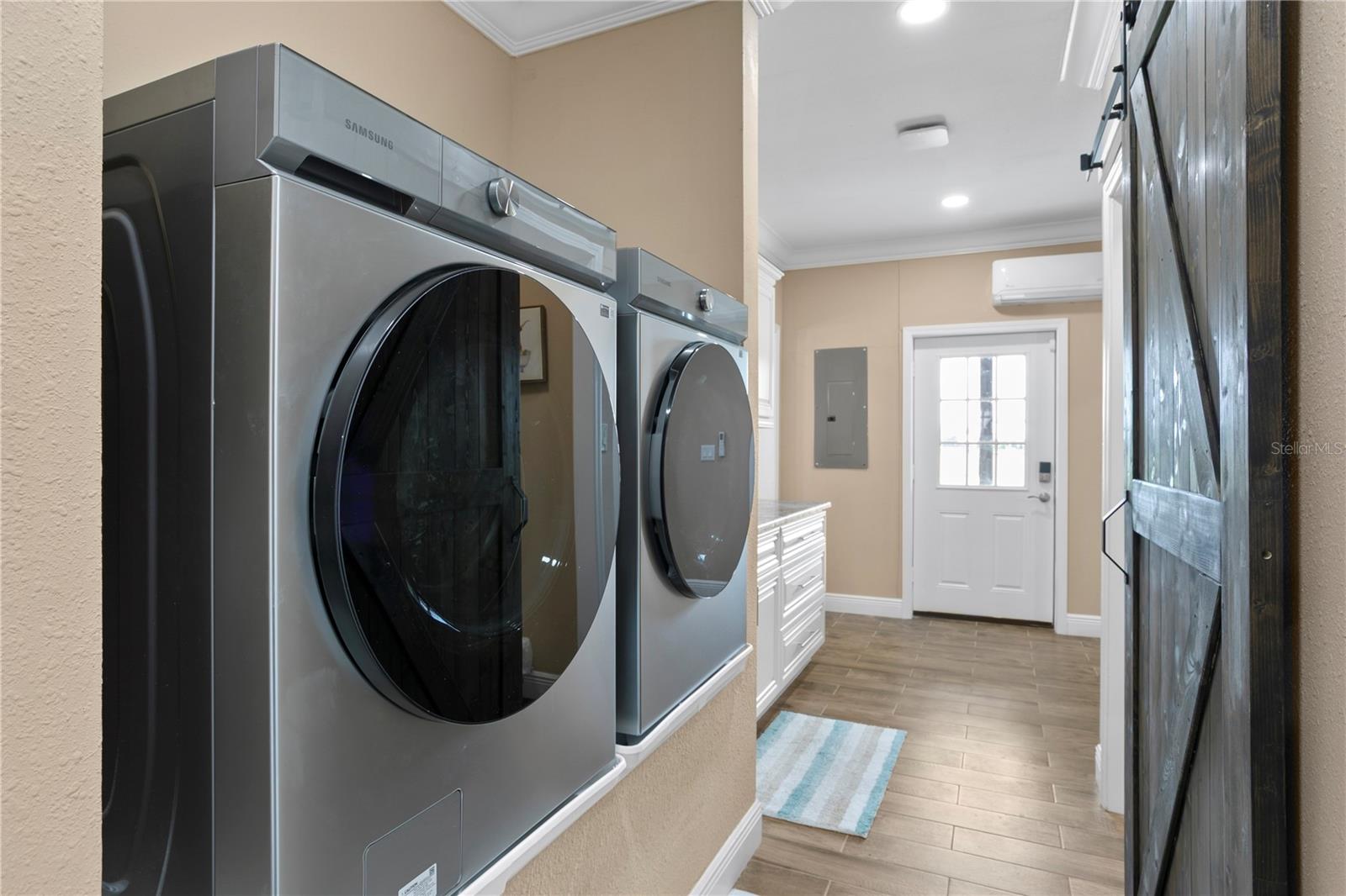 HARRELL ESTATES - Residential