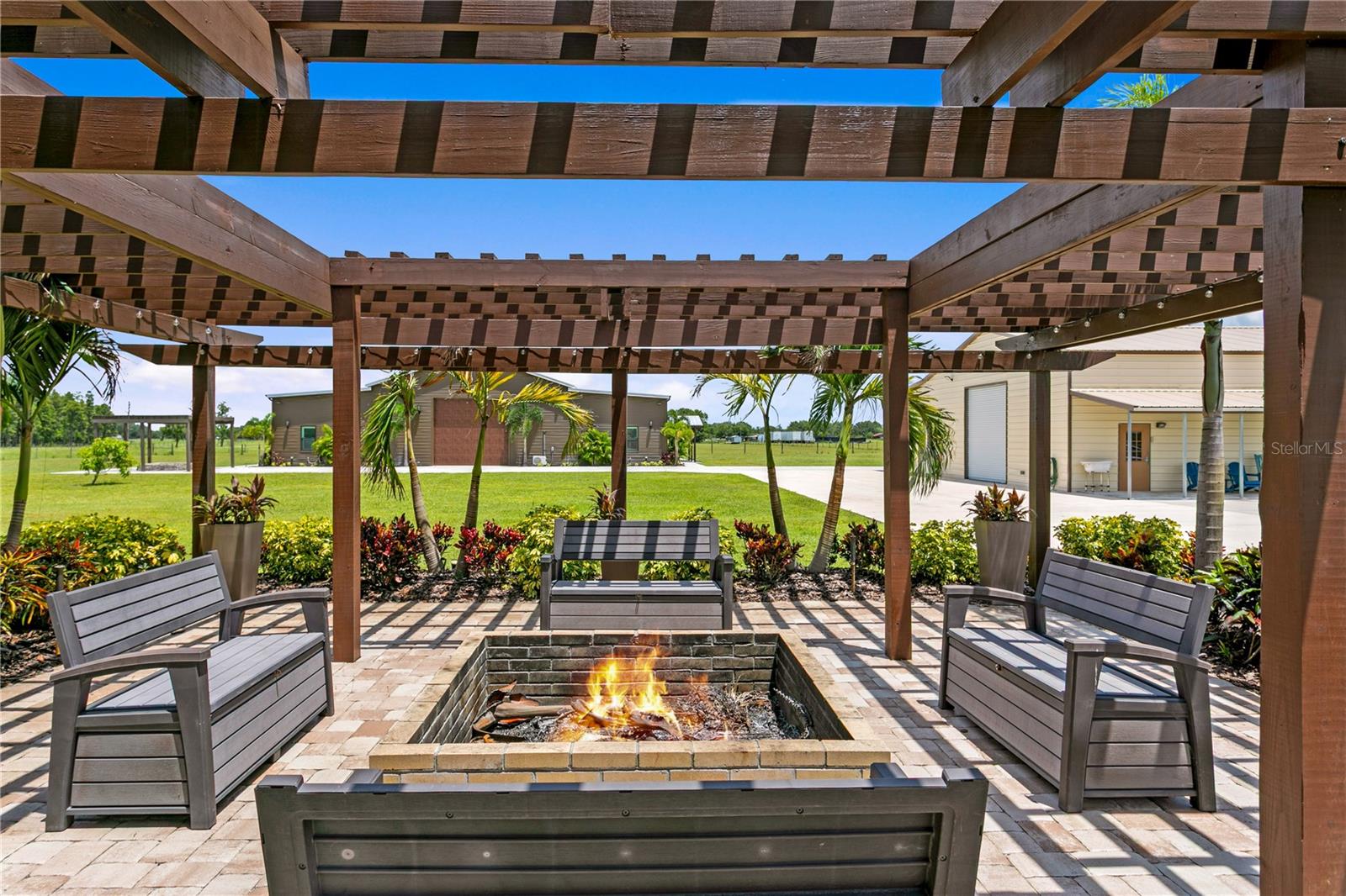 HARRELL ESTATES - Residential